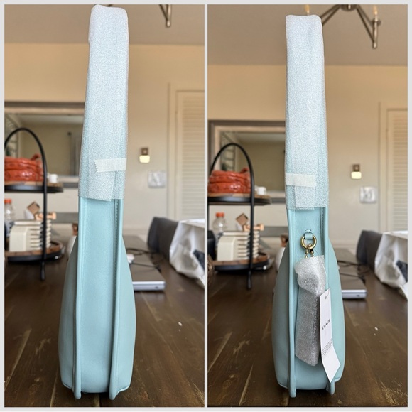 Coach Curve Zip in Light Blue NWT - Picture 3 of 10